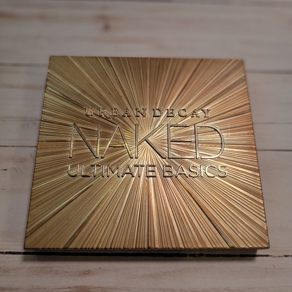 Urban Decay NAKED ULTIMATE BASICS Eyeshadow Palette
